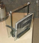 APPEL ARTDECOMAGAZINERACK