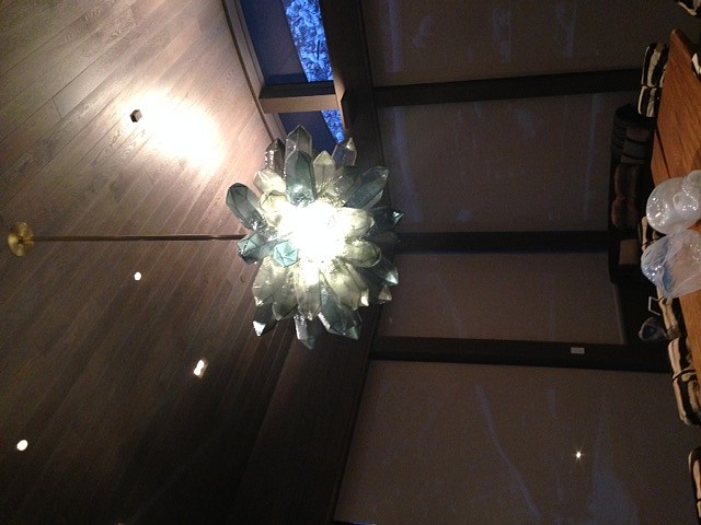 Jeff Zimmerman, Illuminated Crystal Cluster Sculpture
USA, 2015, gray hand-blown glass