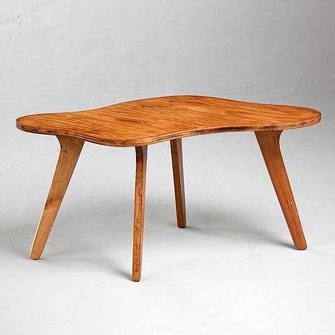 Zanine Caldas, Coffee Table
1950s, plywood and pinho wood